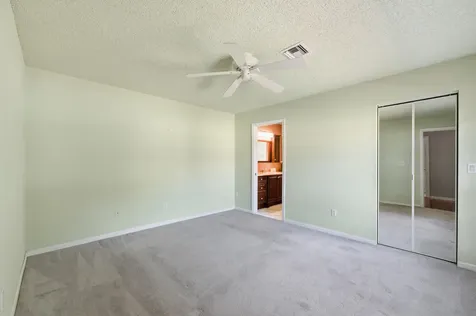 2924 SW 22nd Circle Delray Beach FL 33445