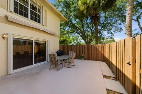 2924 SW 22nd Circle Delray Beach FL 33445