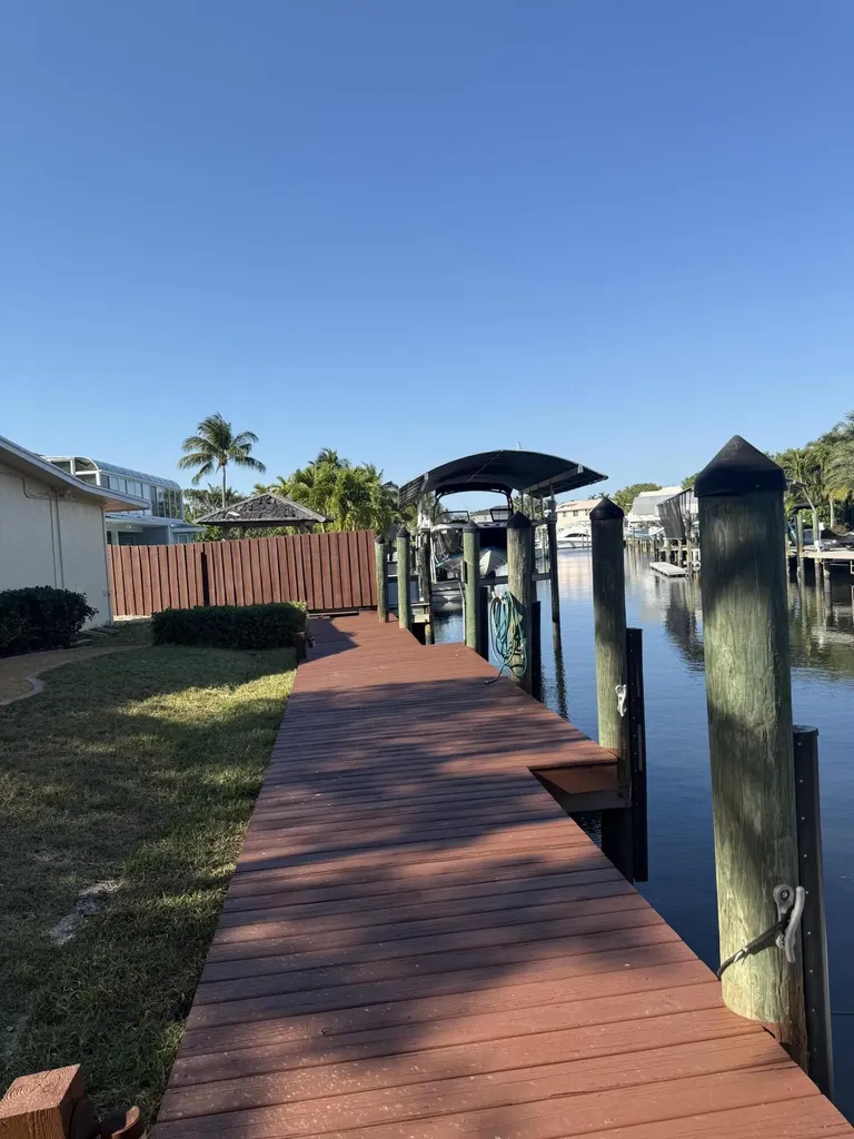 2565 Old Donald Ross Road Palm Beach Gardens FL 33410