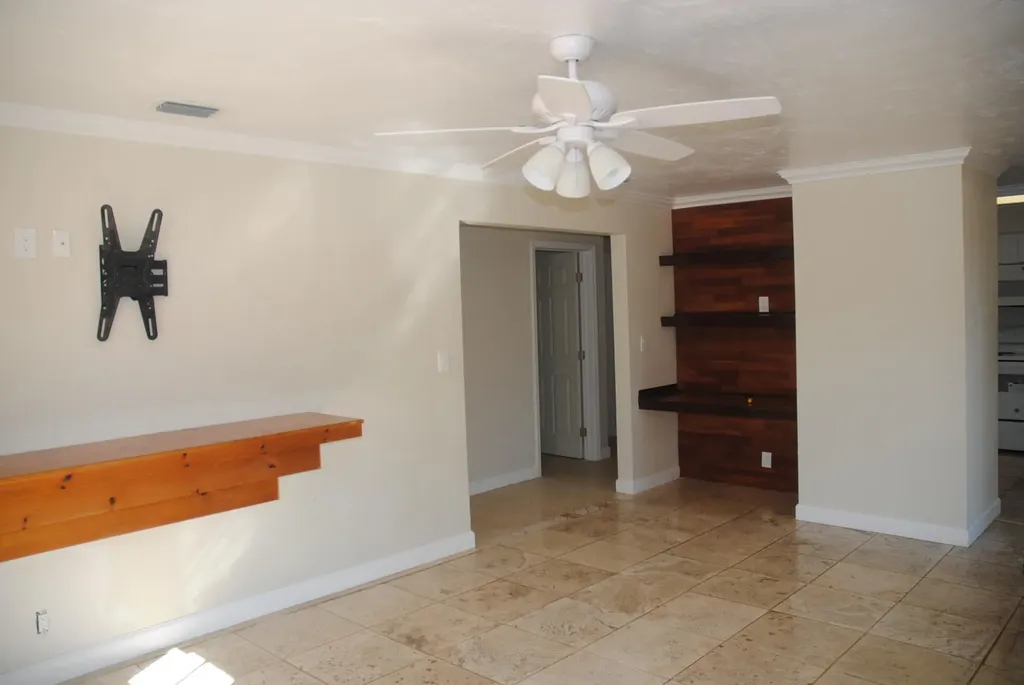 2565 Old Donald Ross Road Palm Beach Gardens FL 33410