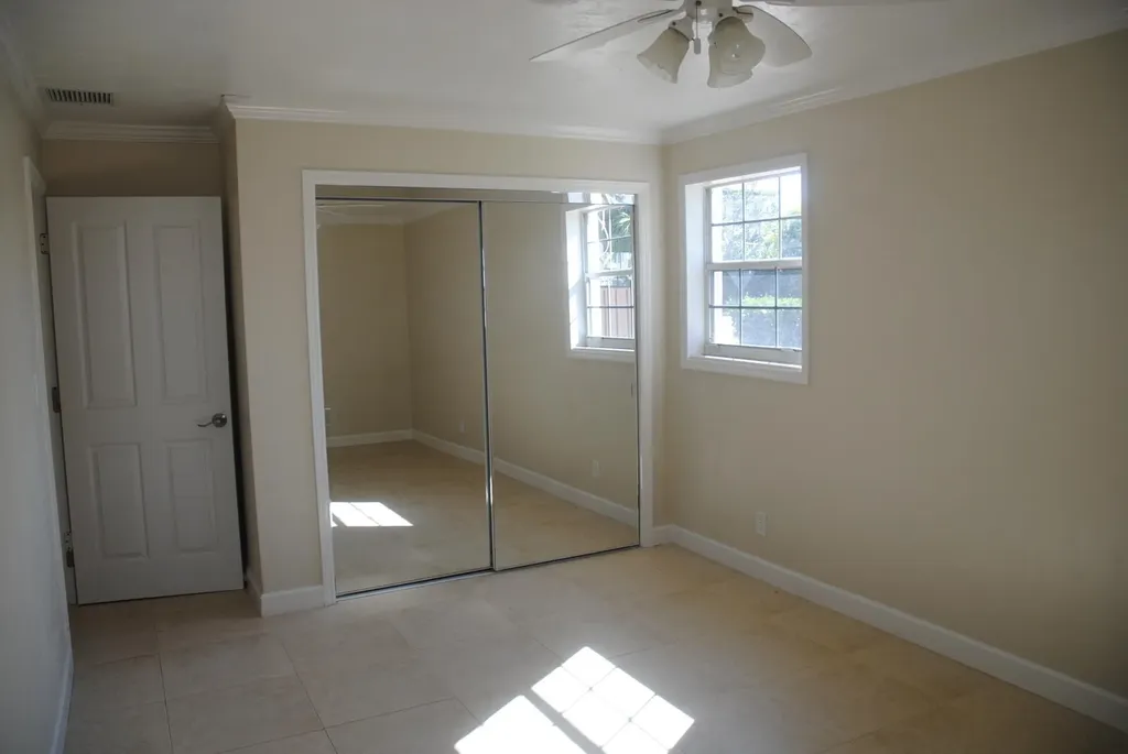 2565 Old Donald Ross Road Palm Beach Gardens FL 33410