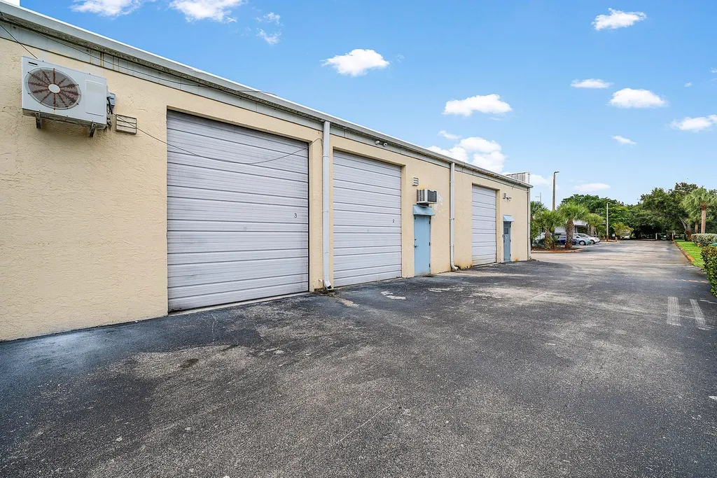 1445 N Congress Avenue Delray Beach FL