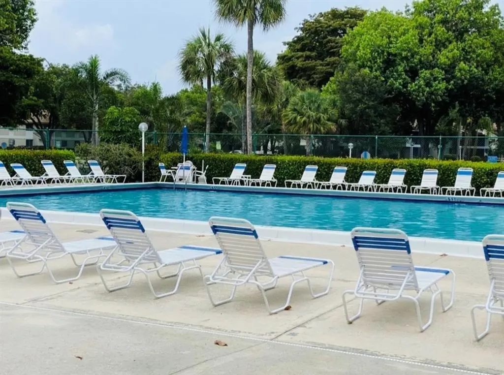 115 Gardens Drive Pompano Beach FL 33069