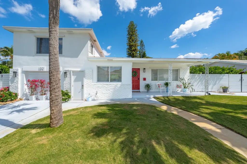 92 18th Avenue S Lake Worth Beach FL 33460