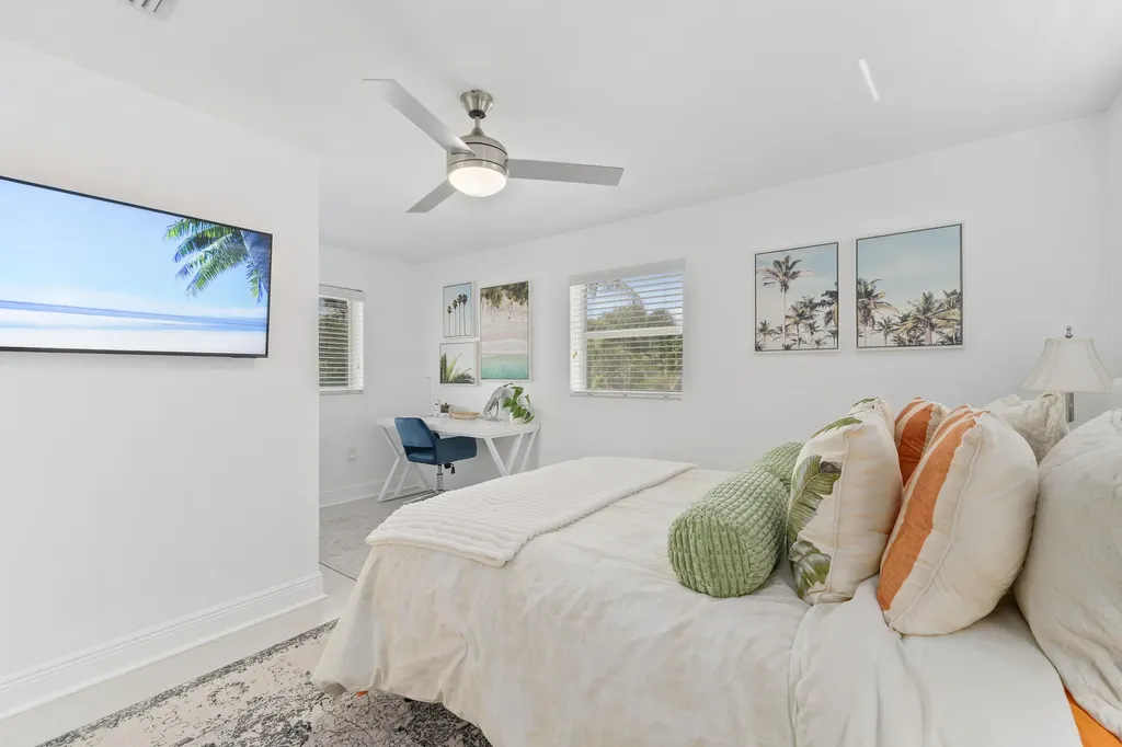 92 18th Avenue S Lake Worth Beach FL 33460