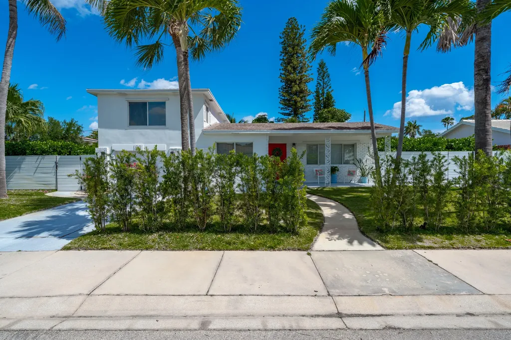 92 18th Avenue S Lake Worth Beach FL 33460