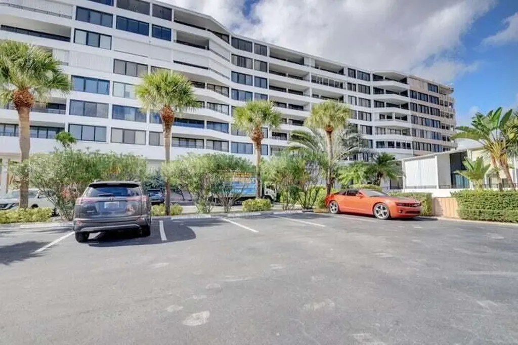 3589 S Ocean Boulevard South Palm Beach FL 33480