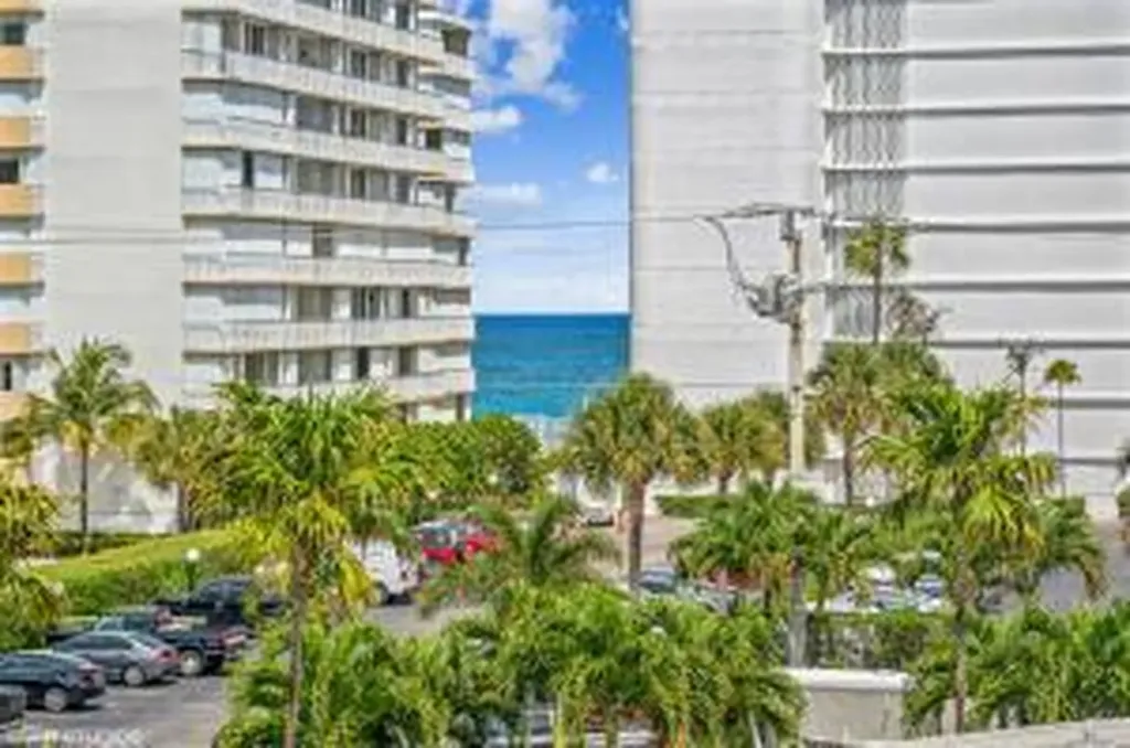 3589 S Ocean Boulevard South Palm Beach FL 33480