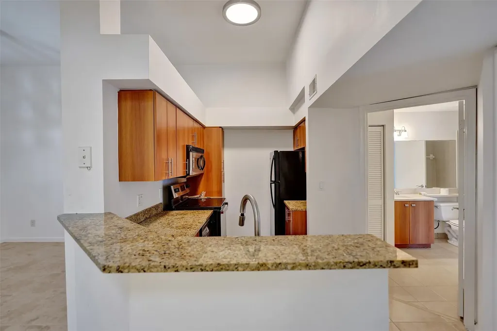 1050 Crystal Way Delray Beach FL 33444