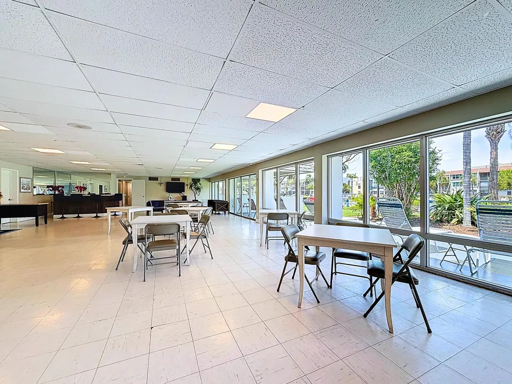 801 S Federal Highway Pompano Beach FL 33062