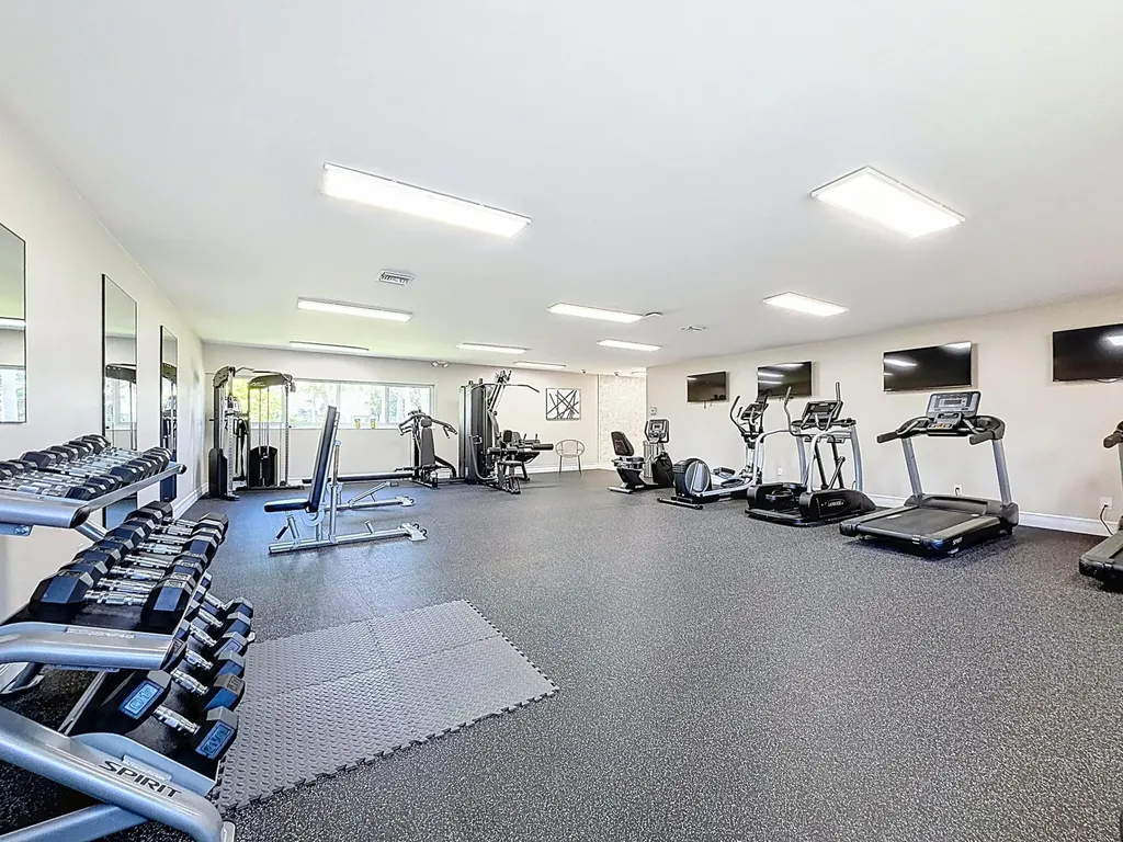 801 S Federal Highway Pompano Beach FL 33062