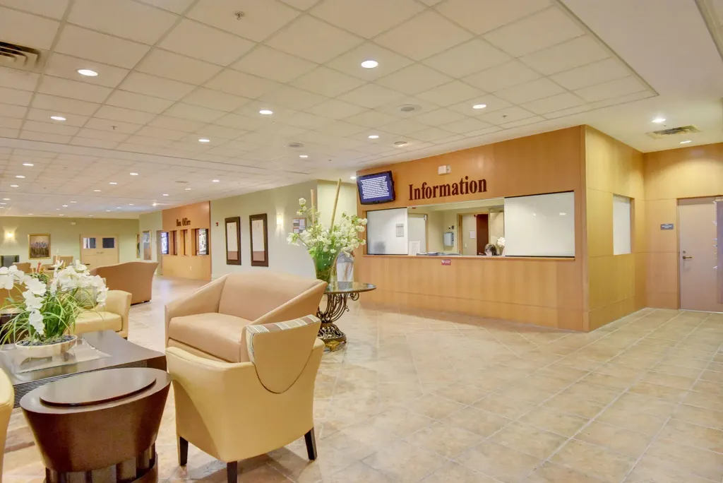 176 Dorset E Boca Raton FL 33434