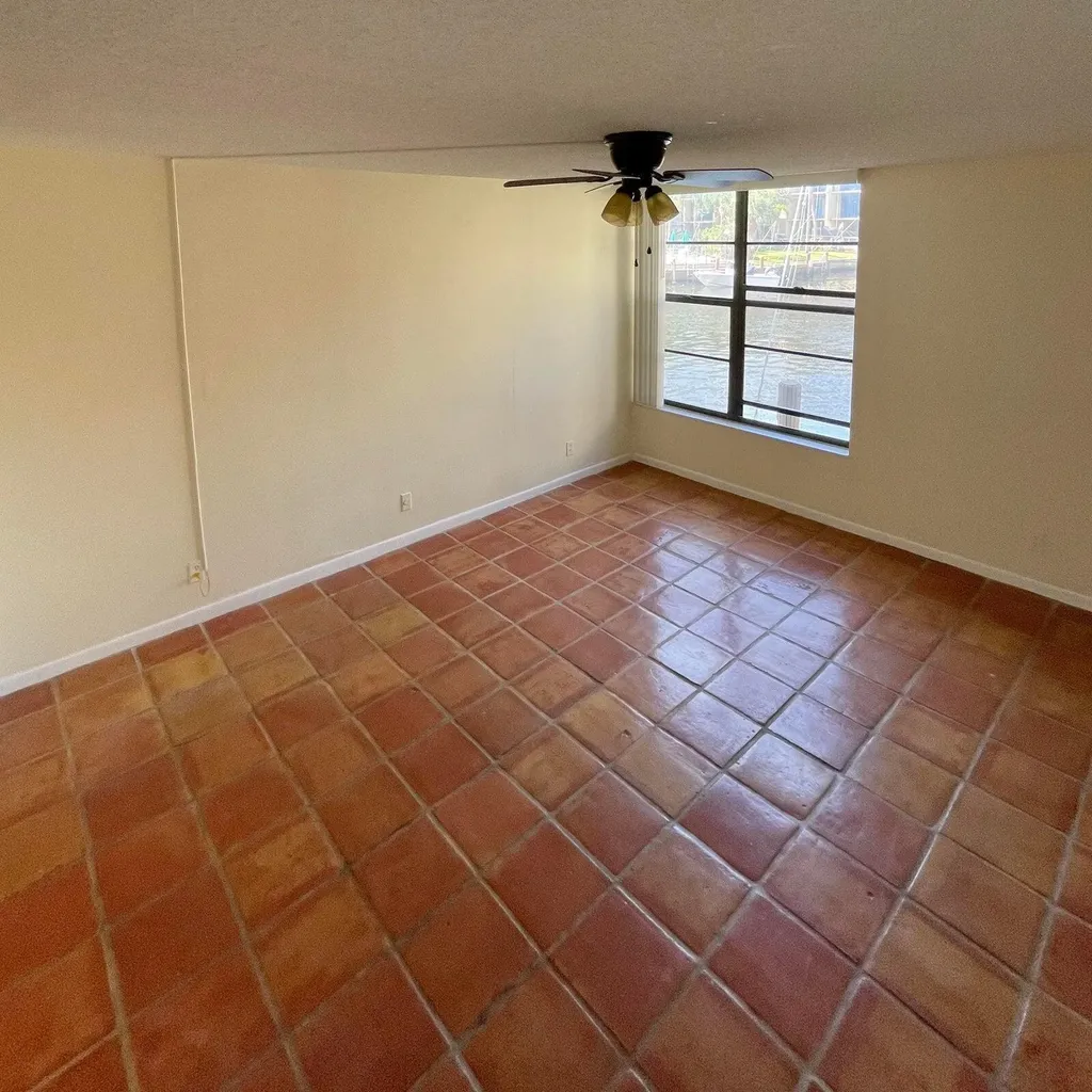 9 Royal Palm Way Boca Raton FL 33432
