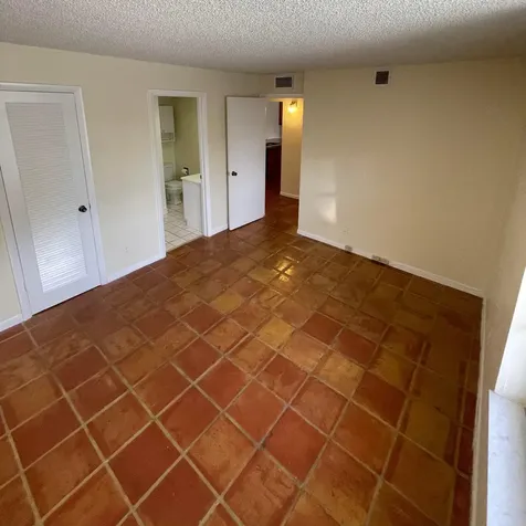 9 Royal Palm Way Boca Raton FL 33432