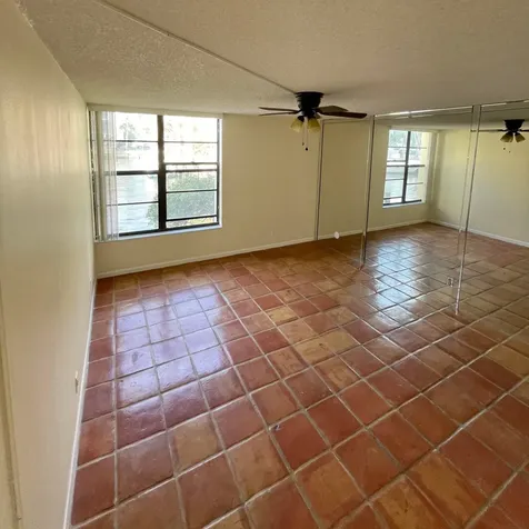 9 Royal Palm Way Boca Raton FL 33432