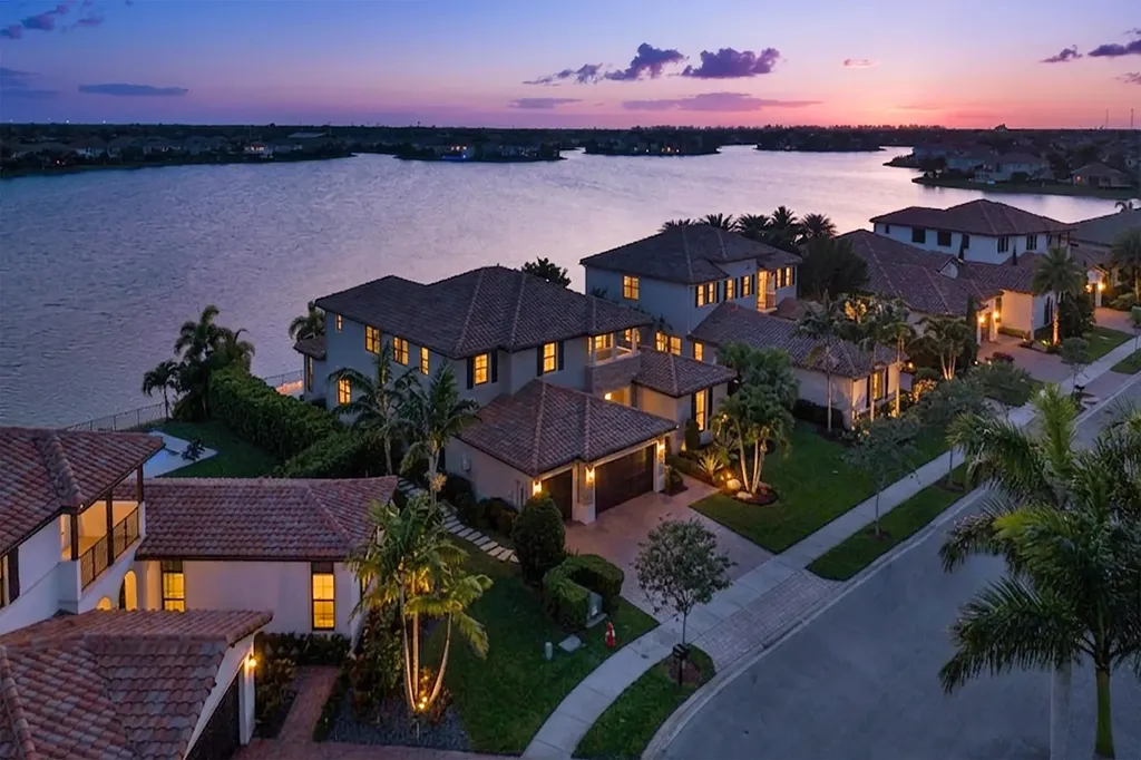 8701 Waterview Terrace Parkland FL 33076