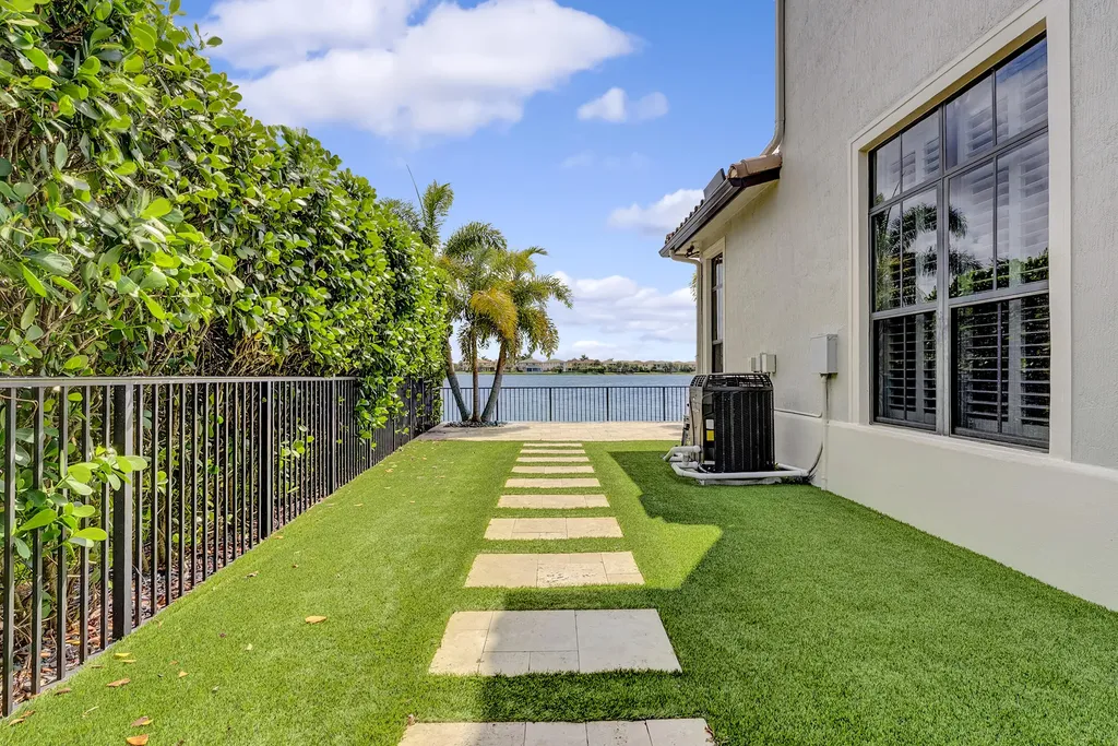 8701 Waterview Terrace Parkland FL 33076