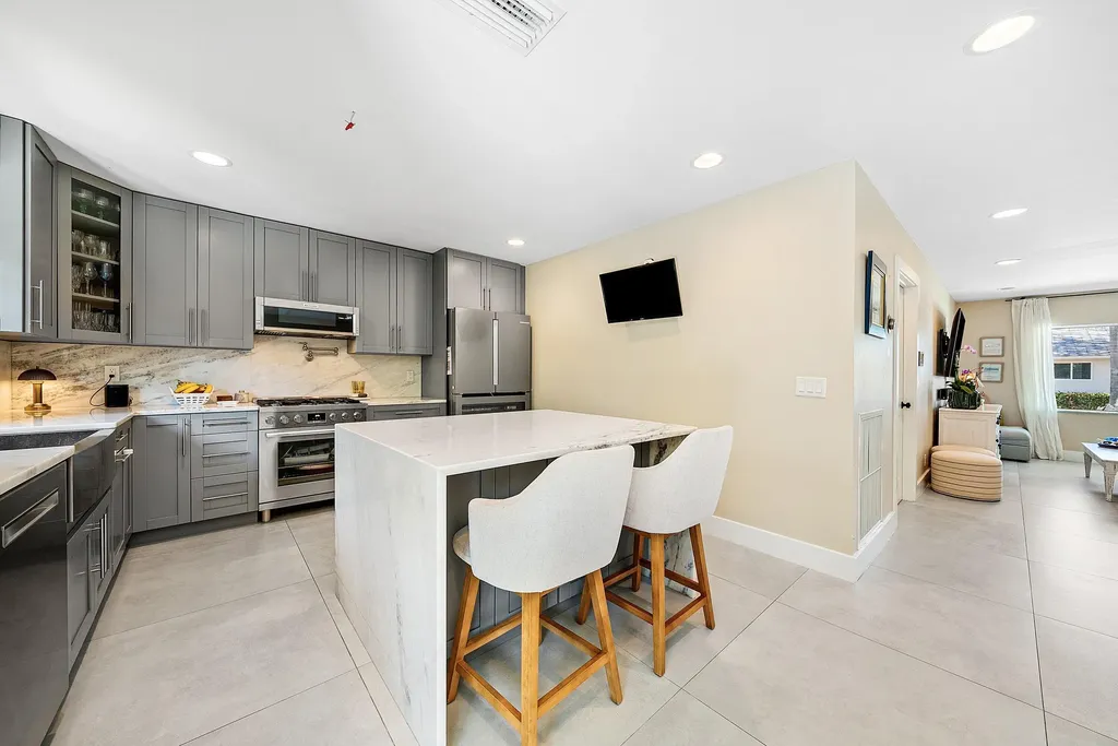 804 South Road Boynton Beach FL 33435