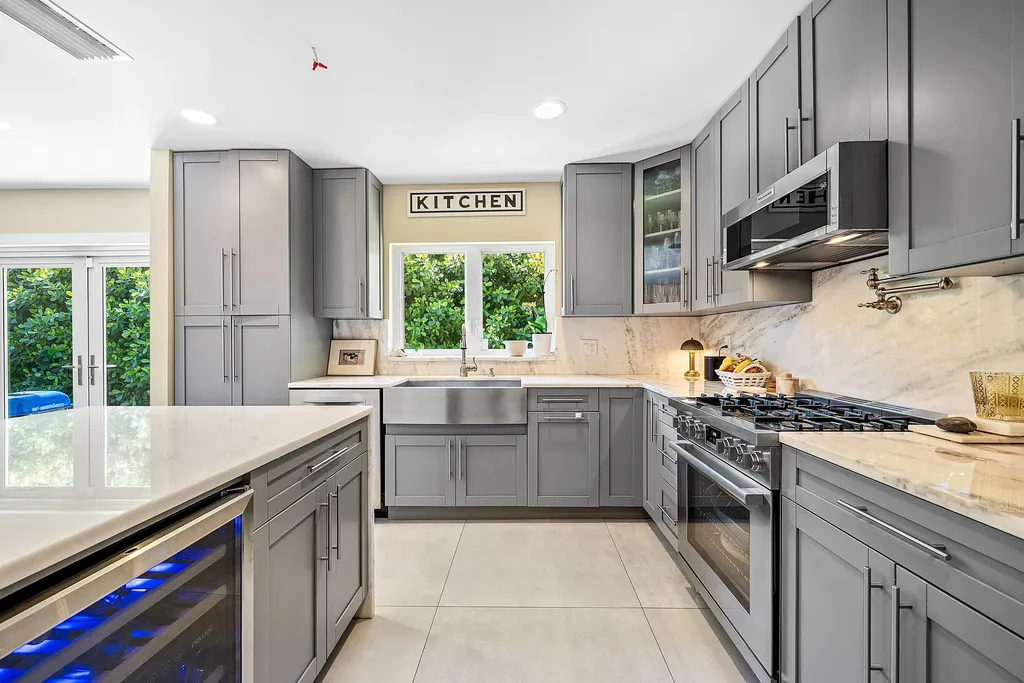 804 South Road Boynton Beach FL 33435