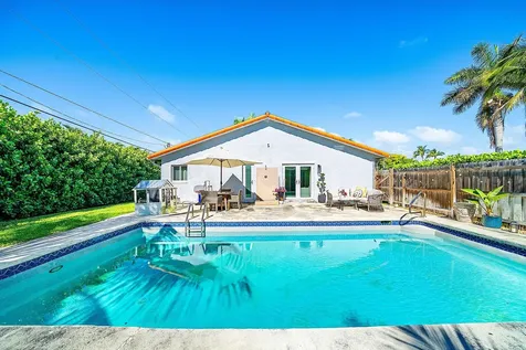 804 South Road Boynton Beach FL 33435