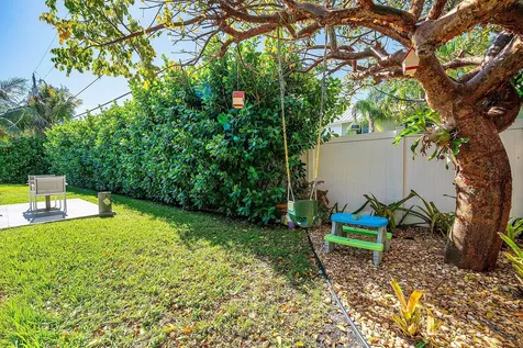 804 South Road Boynton Beach FL 33435