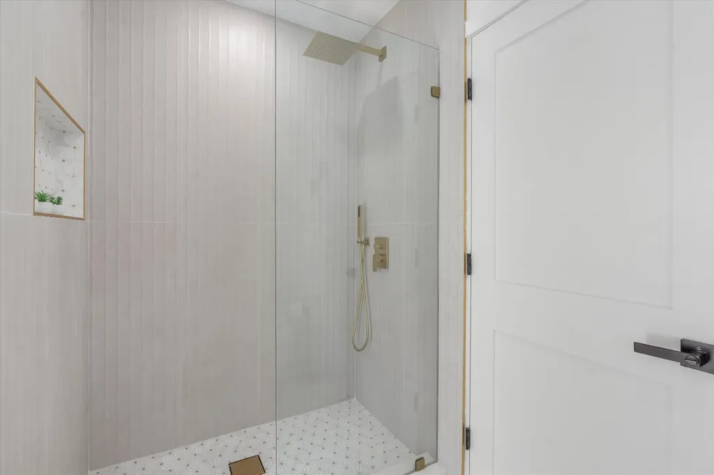 22100 Serenata Circle W Boca Raton FL 33433