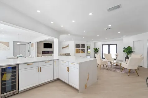 22100 Serenata Circle W Boca Raton FL 33433