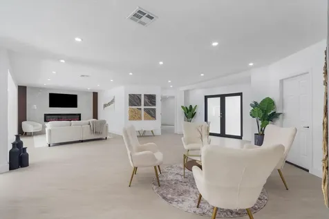 22100 Serenata Circle W Boca Raton FL 33433