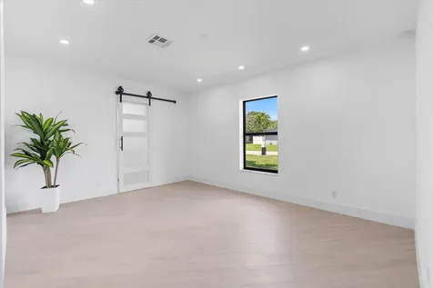 22100 Serenata Circle W Boca Raton FL 33433