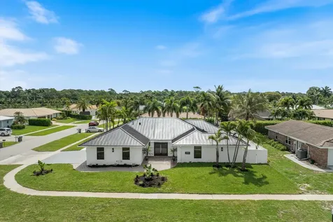 22100 Serenata Circle W Boca Raton FL 33433
