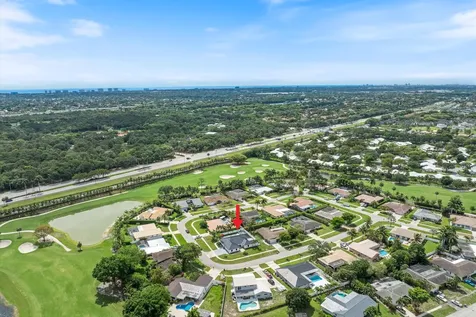 22100 Serenata Circle W Boca Raton FL 33433