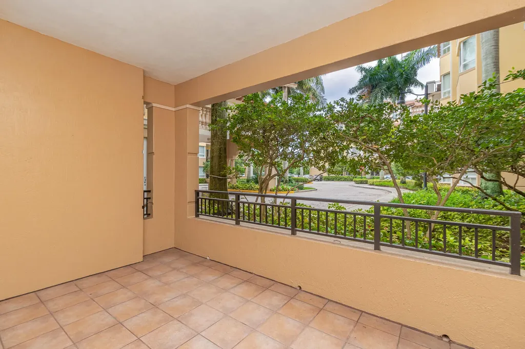 16101 Emerald Estates Drive Weston FL 33331