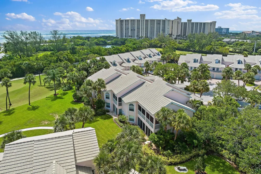 2905 Fairway Drive N Jupiter FL 33477