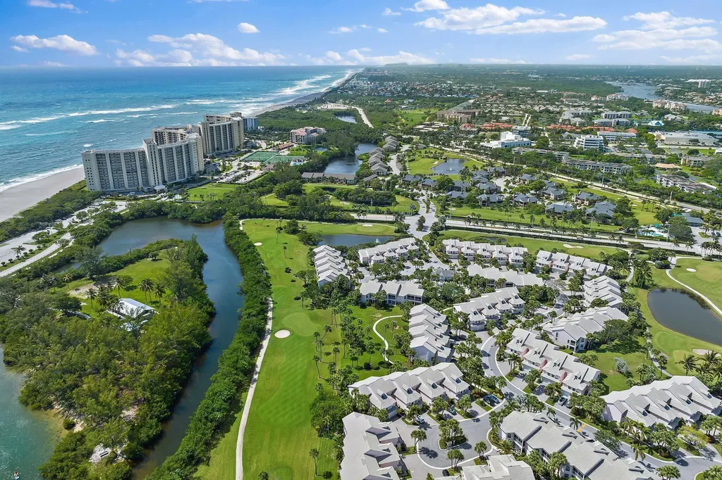 2905 Fairway Drive N Jupiter FL 33477