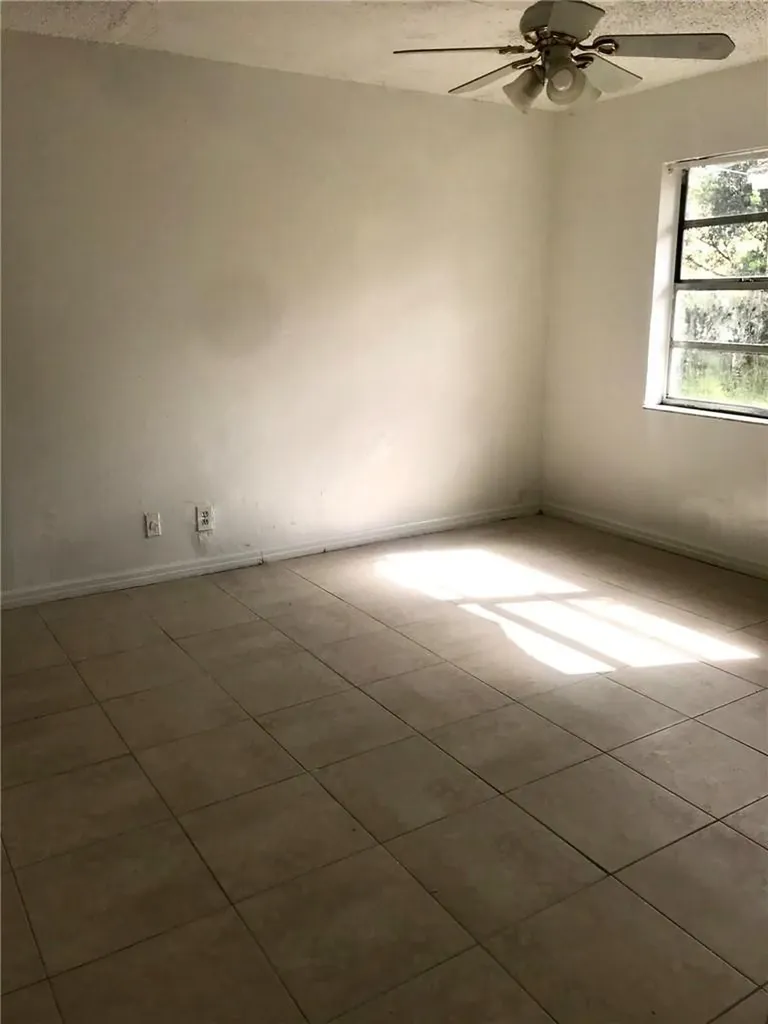 1038 NW 8th Avenue Fort Lauderdale FL 33311