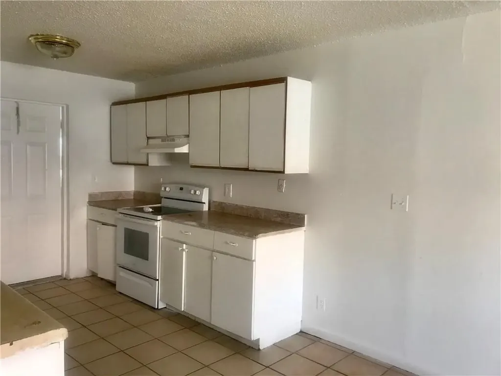 1038 NW 8th Avenue Fort Lauderdale FL 33311