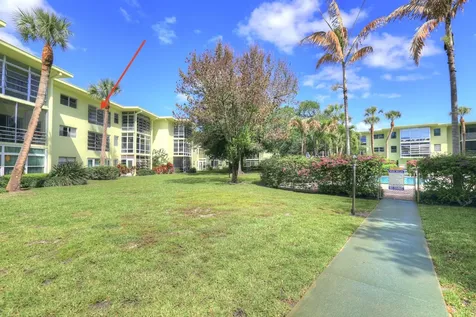 1100 Ponce De Leon Circle Vero Beach FL 32960