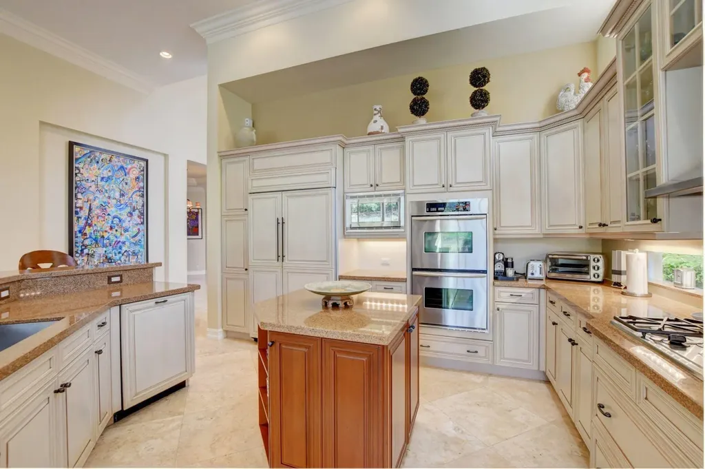 17739 Lake Azure Way Boca Raton FL 33496