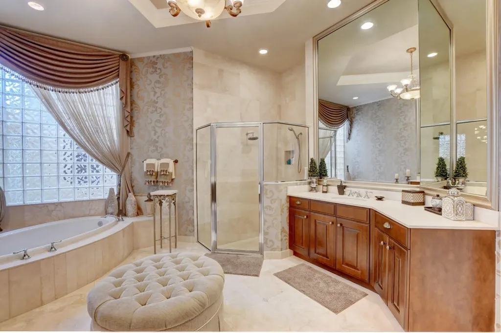 17739 Lake Azure Way Boca Raton FL 33496