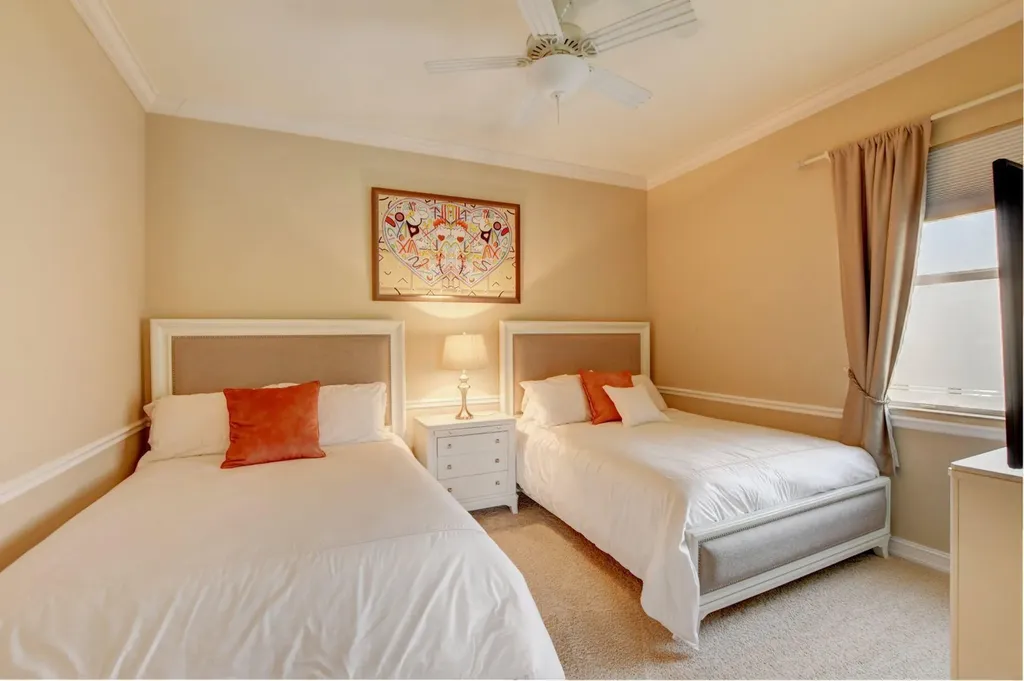 17739 Lake Azure Way Boca Raton FL 33496
