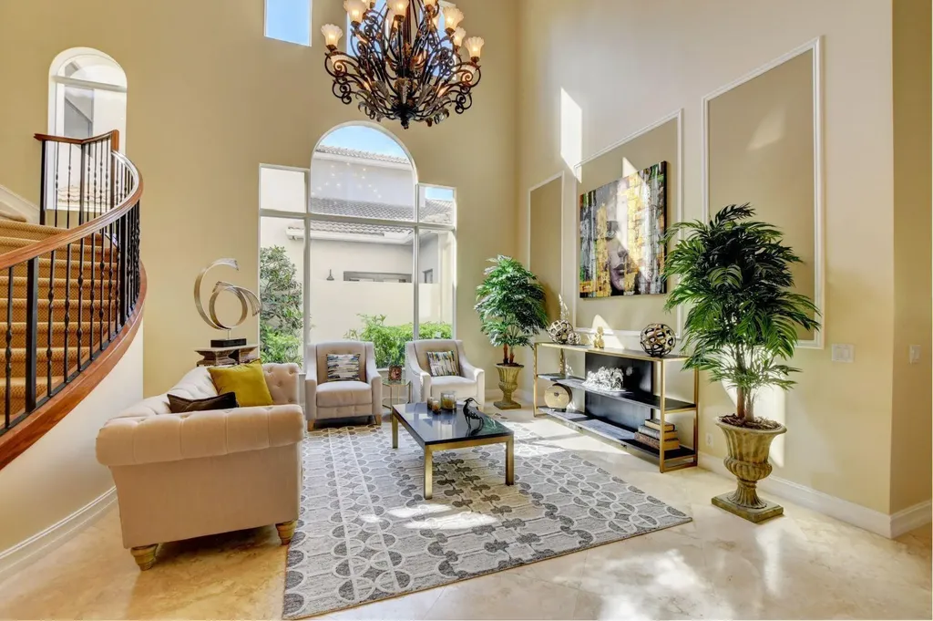 17739 Lake Azure Way Boca Raton FL 33496