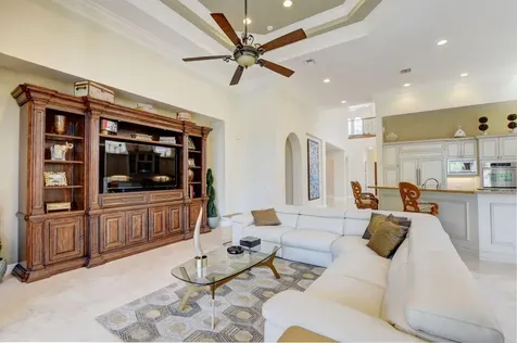 17739 Lake Azure Way Boca Raton FL 33496