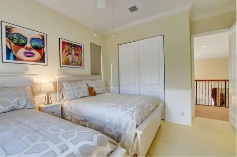 17739 Lake Azure Way Boca Raton FL 33496