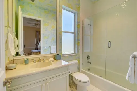 17739 Lake Azure Way Boca Raton FL 33496