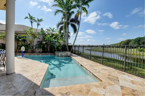 17739 Lake Azure Way Boca Raton FL 33496