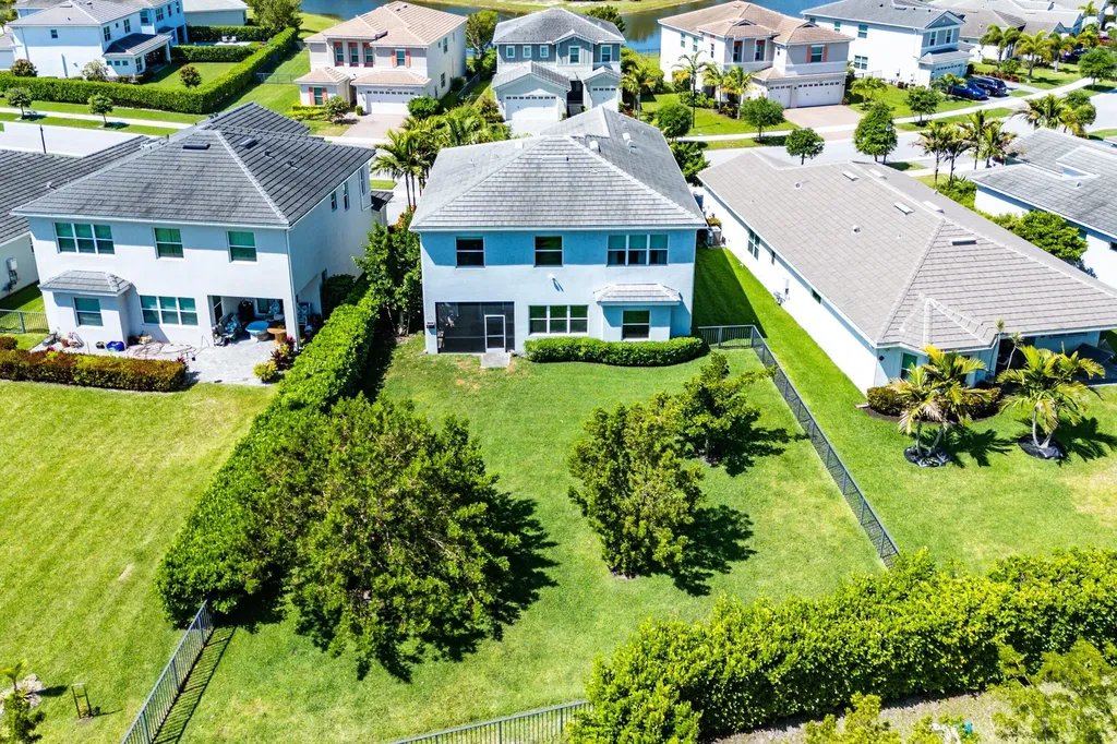 15613 Orchard Drive Westlake FL 33470