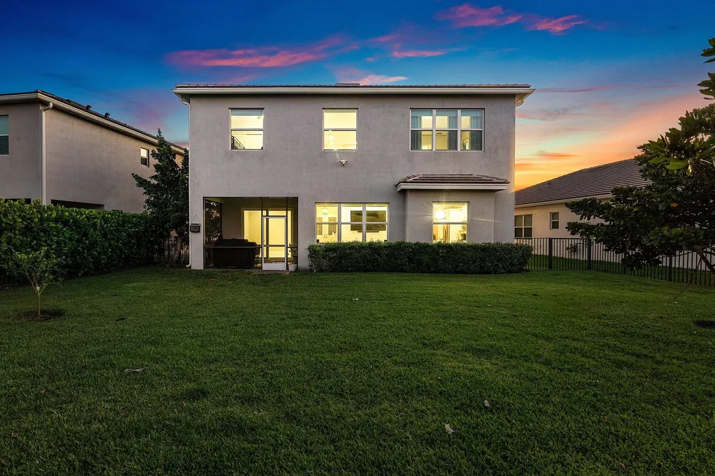 15613 Orchard Drive Westlake FL 33470
