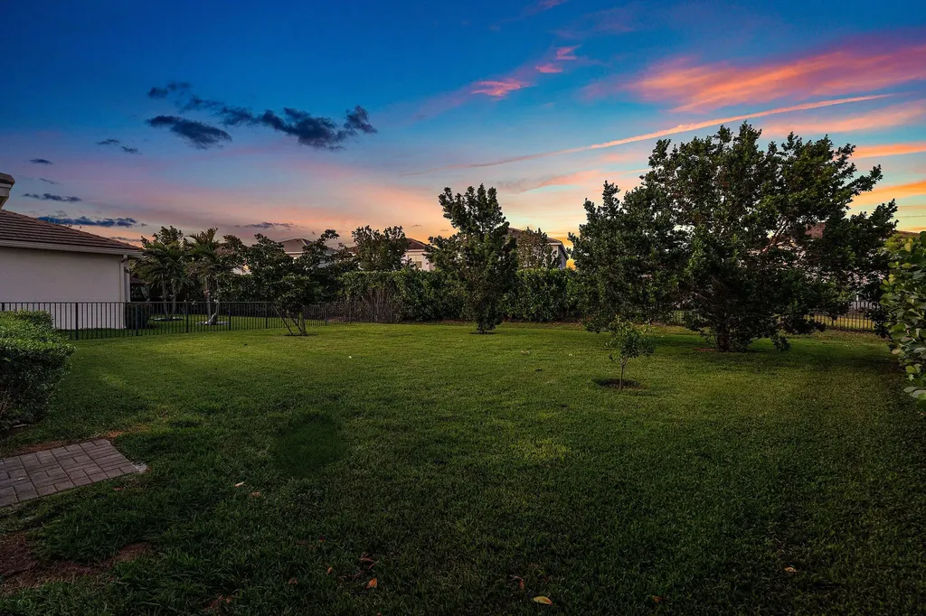 15613 Orchard Drive Westlake FL 33470