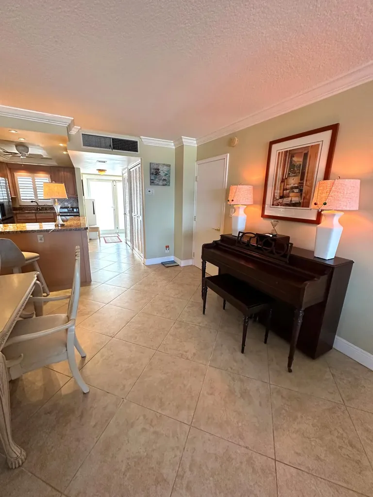 328 N Ocean Boulevard Pompano Beach FL 33062