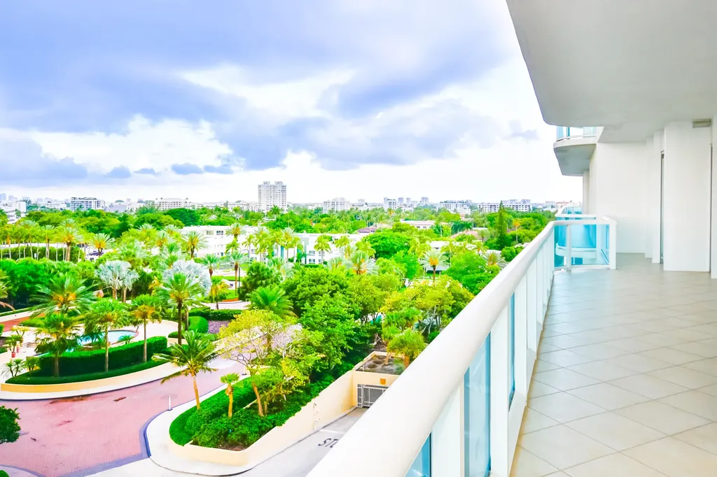 10101 Collins Avenue Bal Harbour FL 33154